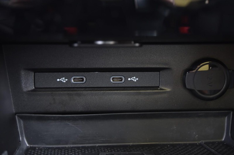 Volkswagen Taos Vehicle Image 16