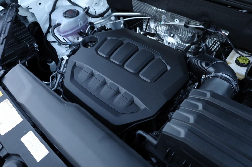 Volkswagen Atlas Vehicle Full-screen Gallery Image 34