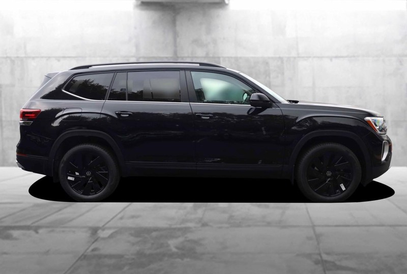 Volkswagen Atlas Vehicle Image 05