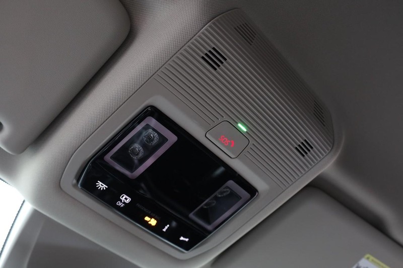 Volkswagen Atlas Vehicle Image 18