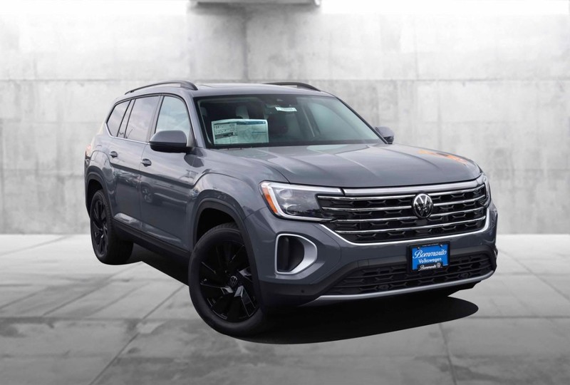 Volkswagen Atlas Vehicle Image 02