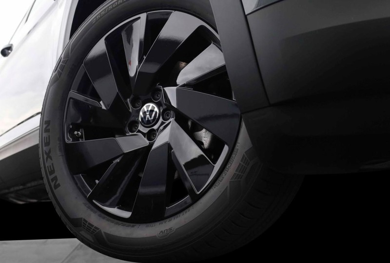 Volkswagen Atlas Vehicle Image 03