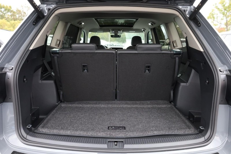 Volkswagen Atlas Vehicle Image 06