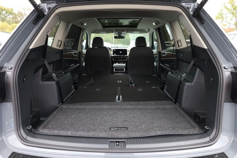 Volkswagen Atlas Vehicle Image 08