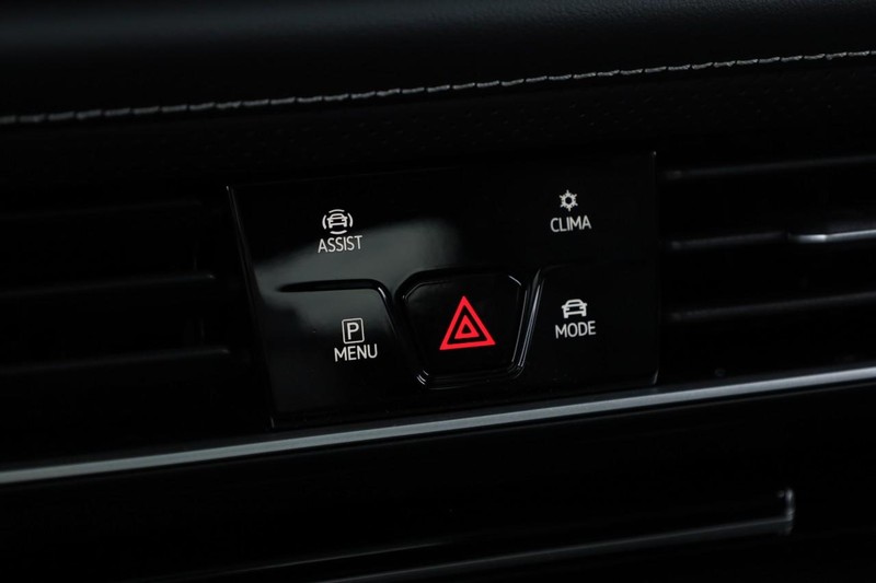 Volkswagen Atlas Vehicle Image 16