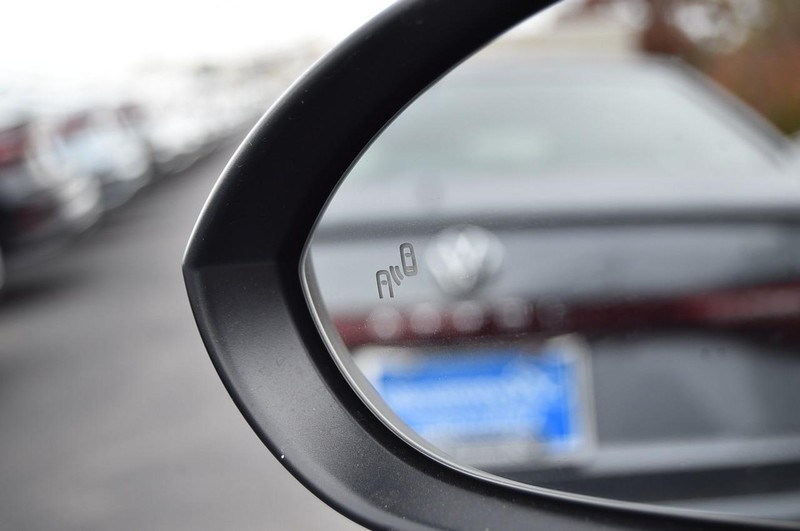 Volkswagen Jetta Vehicle Image 10