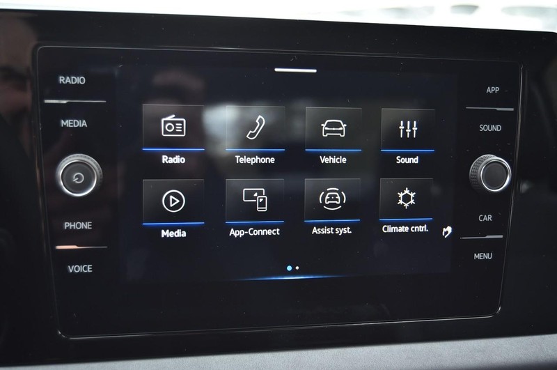 Volkswagen Jetta Vehicle Image 14