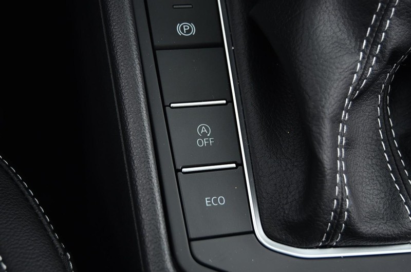 Volkswagen Jetta Vehicle Image 18