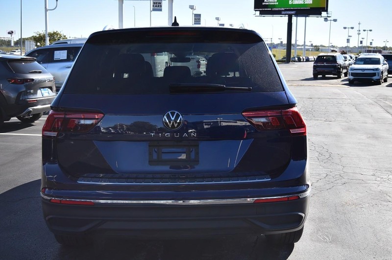 Volkswagen Tiguan Vehicle Image 06