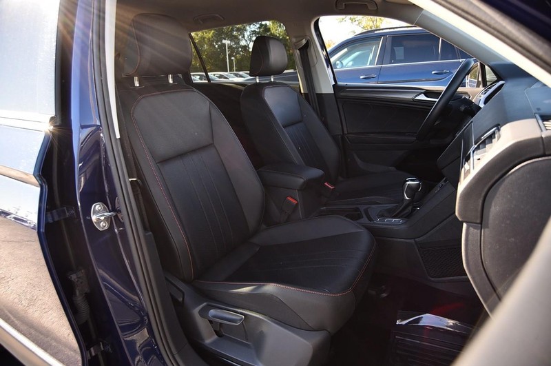 Volkswagen Tiguan Vehicle Image 20