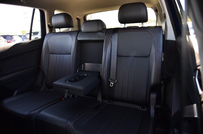 Volkswagen Tiguan Vehicle Image 21