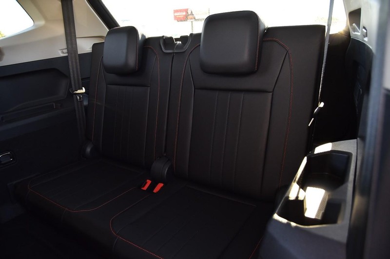 Volkswagen Tiguan Vehicle Image 24