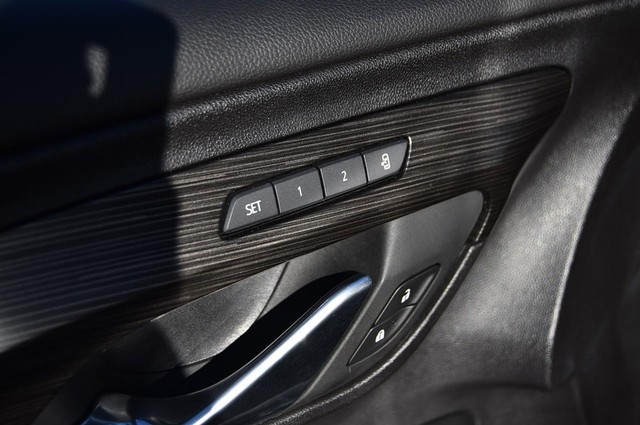 GMC Terrain Vehicle Image 10