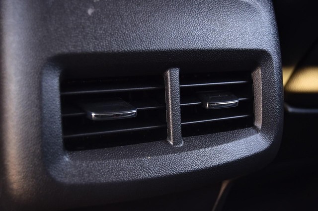 GMC Terrain Vehicle Image 24