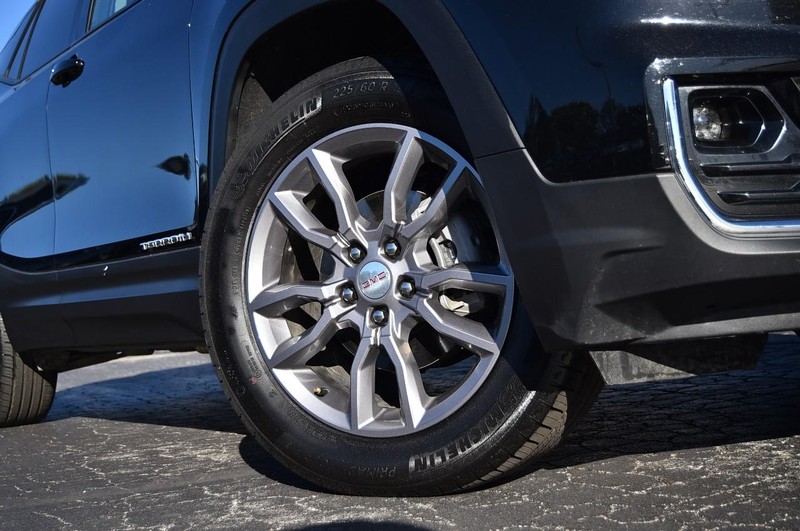 GMC Terrain Vehicle Image 03