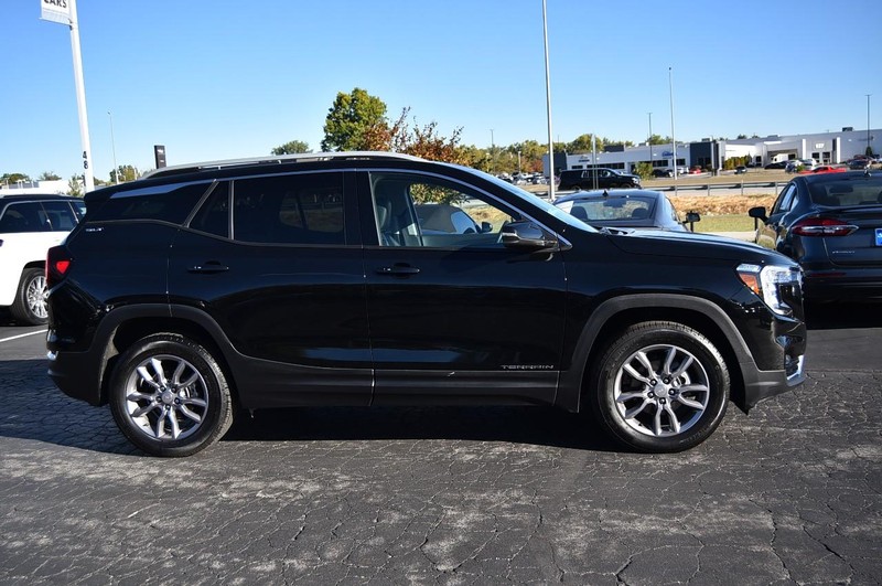 GMC Terrain Vehicle Image 05