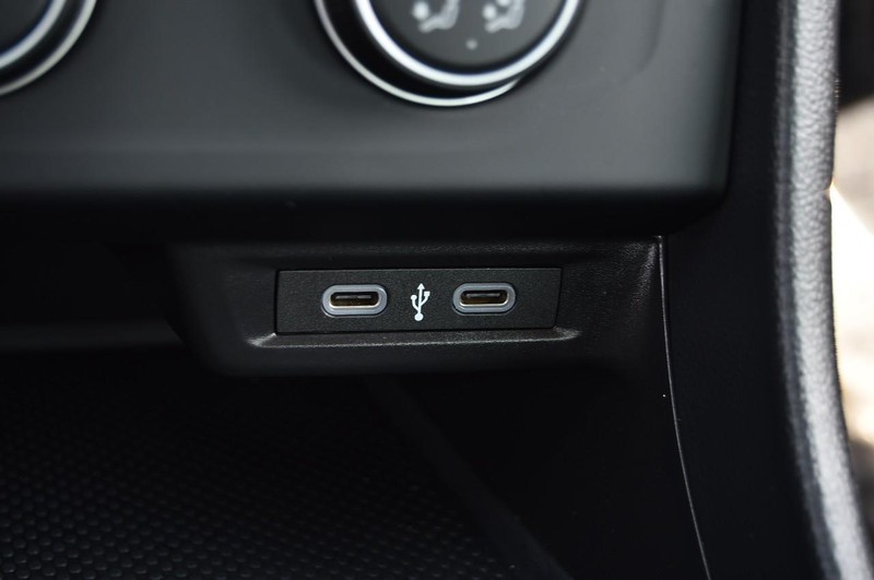 Volkswagen Jetta Vehicle Image 16