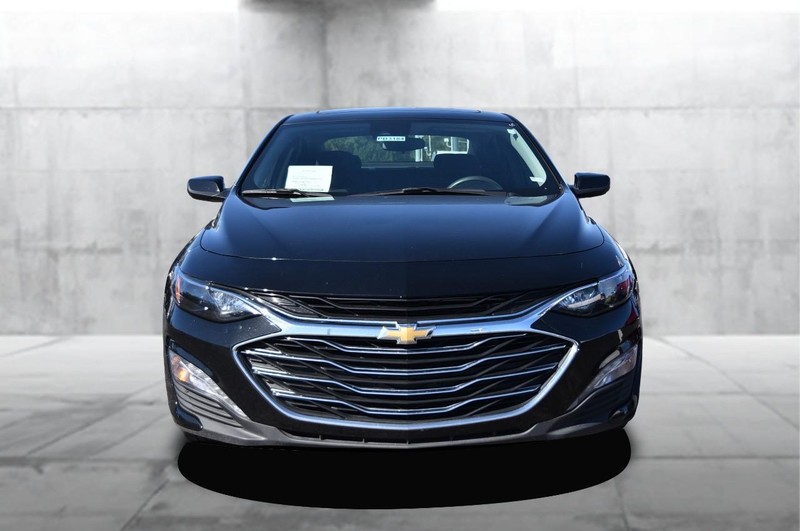 Chevrolet Malibu Vehicle Image 04