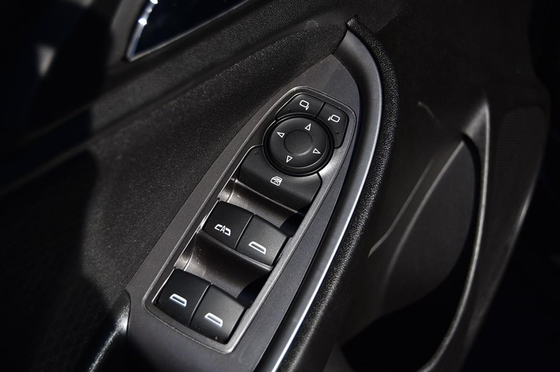 Chevrolet Malibu Vehicle Image 08