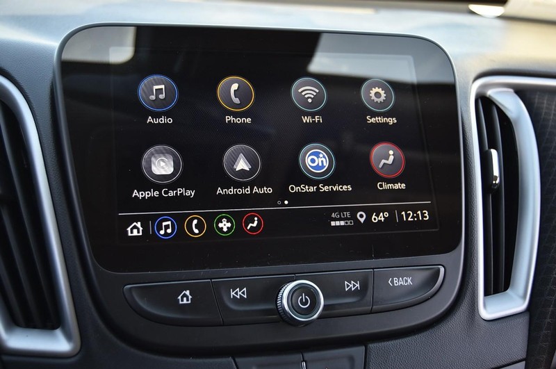 Chevrolet Malibu Vehicle Image 12