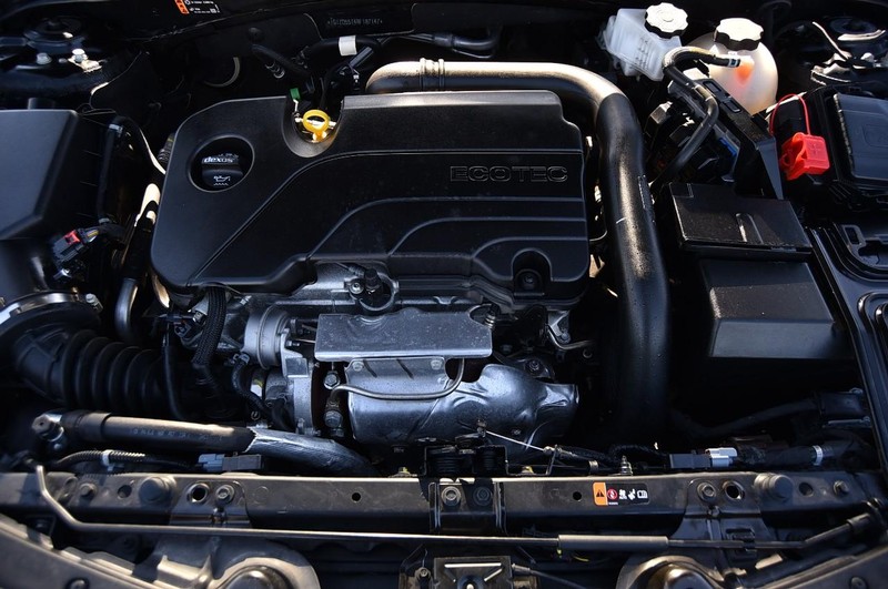 Chevrolet Malibu Vehicle Image 23
