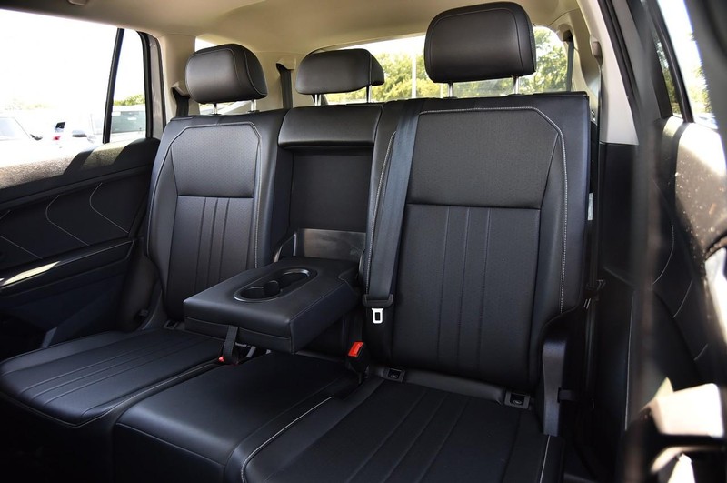 Volkswagen Tiguan Vehicle Image 22