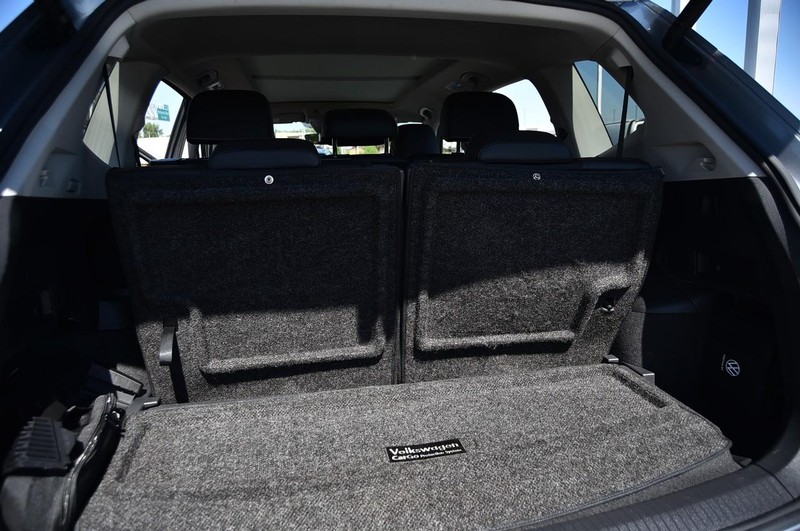 Volkswagen Tiguan Vehicle Image 26