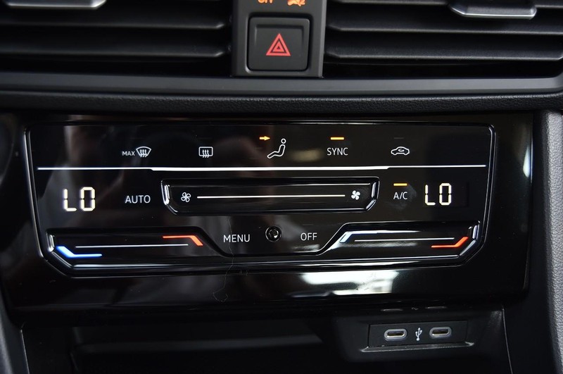 Volkswagen Jetta Vehicle Image 15