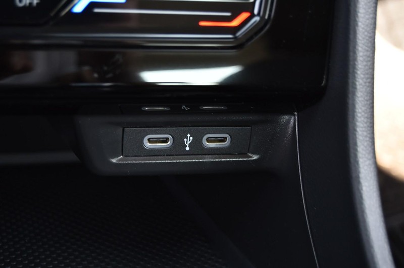 Volkswagen Jetta Vehicle Image 16