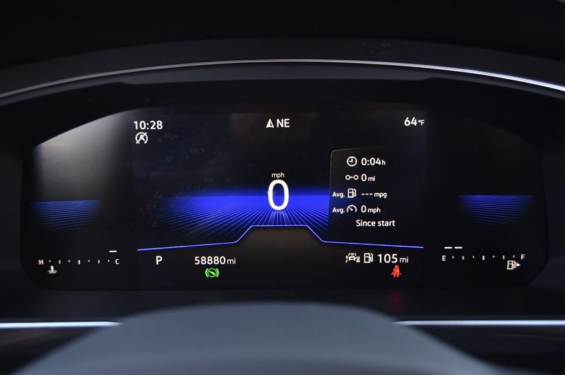 Volkswagen Tiguan Vehicle Image 12