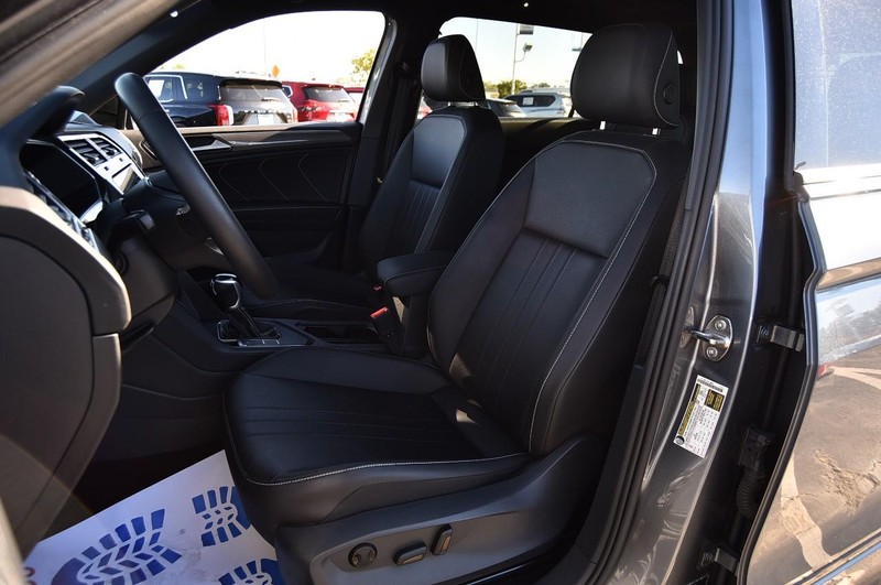Volkswagen Tiguan Vehicle Image 19