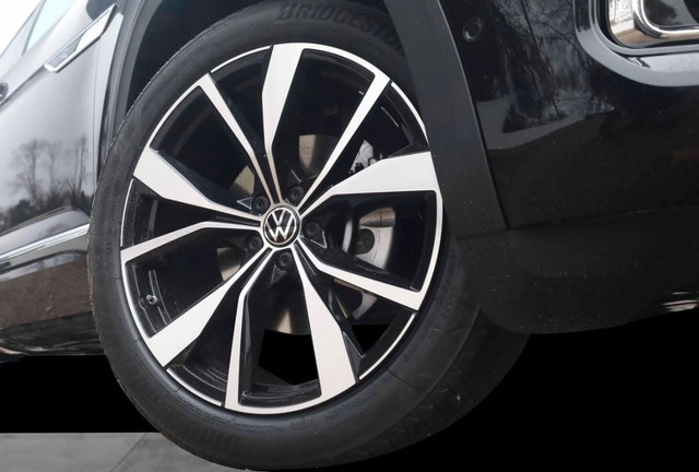 Volkswagen Atlas Vehicle Image 03