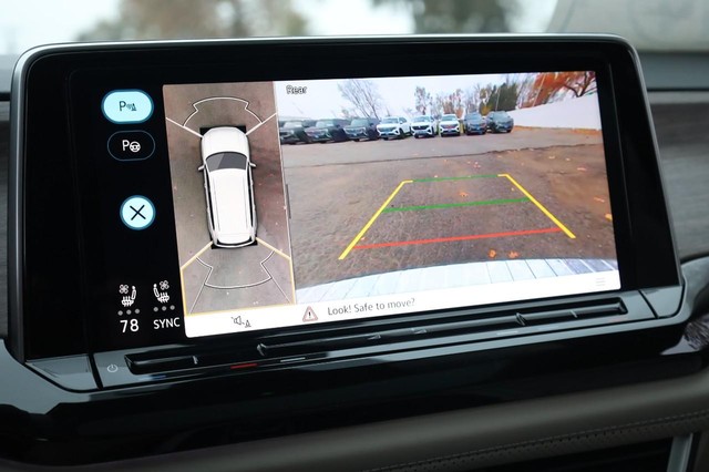 Volkswagen Atlas Vehicle Image 17