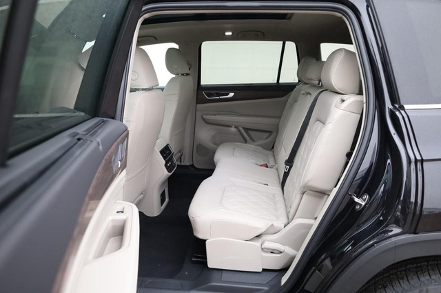 Volkswagen Atlas Vehicle Image 25