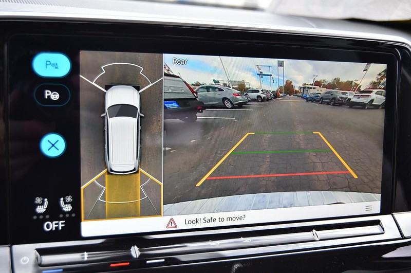 Volkswagen Atlas Vehicle Image 13