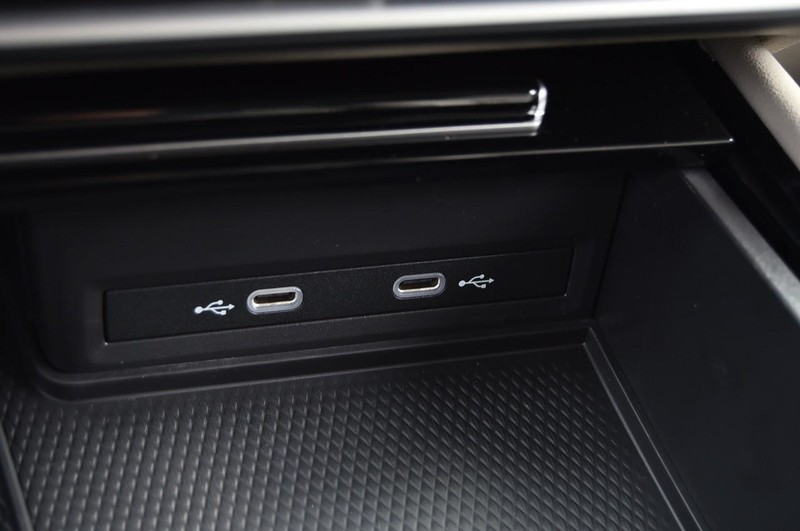 Volkswagen Atlas Vehicle Image 16