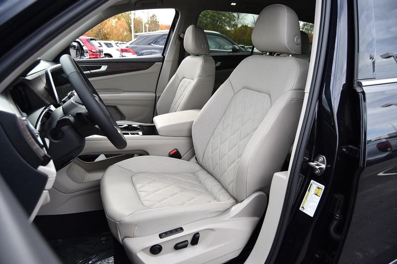 Volkswagen Atlas Vehicle Image 19