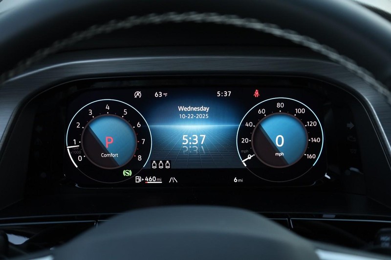 Volkswagen Atlas Cross Sport Vehicle Image 09