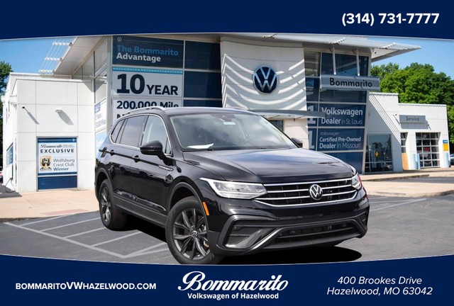 2024 Volkswagen Tiguan SE at Frazier Automotive in Hazelwood MO