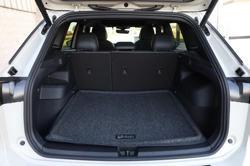 Volkswagen Tiguan Vehicle Image 07