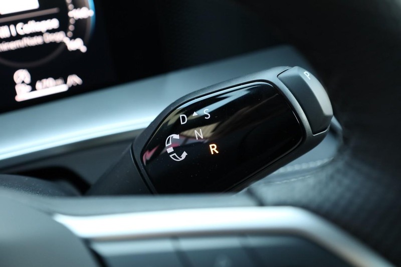 Volkswagen Tiguan Vehicle Image 16