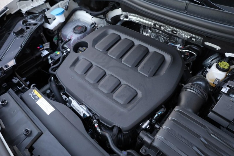 Volkswagen Tiguan Vehicle Image 26