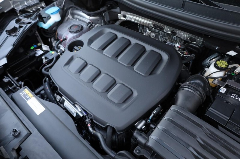 Volkswagen Tiguan Vehicle Image 26