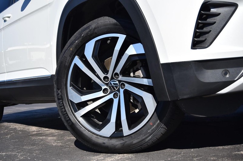 Volkswagen Atlas Vehicle Image 03