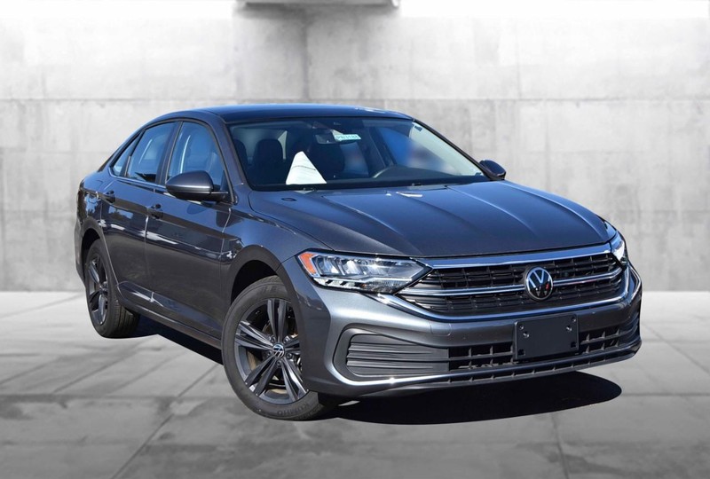 Volkswagen Jetta Vehicle Image 02