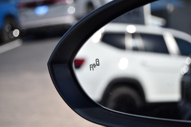 Volkswagen Jetta Vehicle Image 10