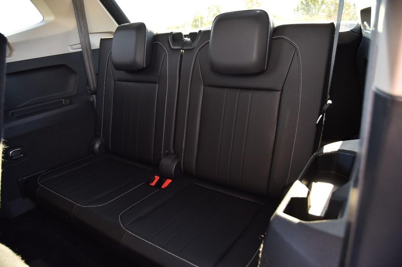 Volkswagen Tiguan Vehicle Full-screen Gallery Image 24