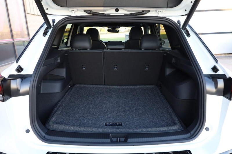 Volkswagen Tiguan Vehicle Image 07