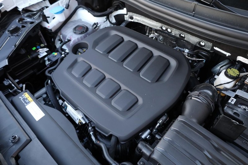 Volkswagen Tiguan Vehicle Image 26