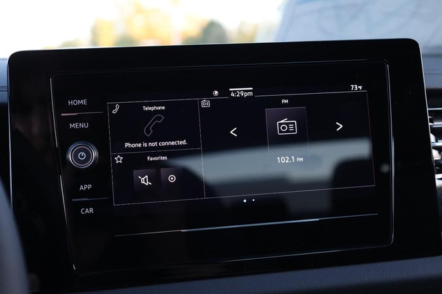 Volkswagen Jetta Vehicle Image 11